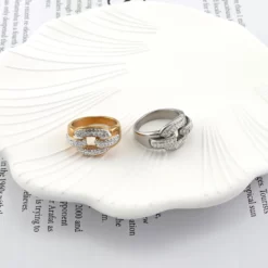 New-Design-Luxury-Shiny-Crystal-Rings-18-K-Stainless-Steel-Gold-Color-Love-Ring-for-Women-1.webp